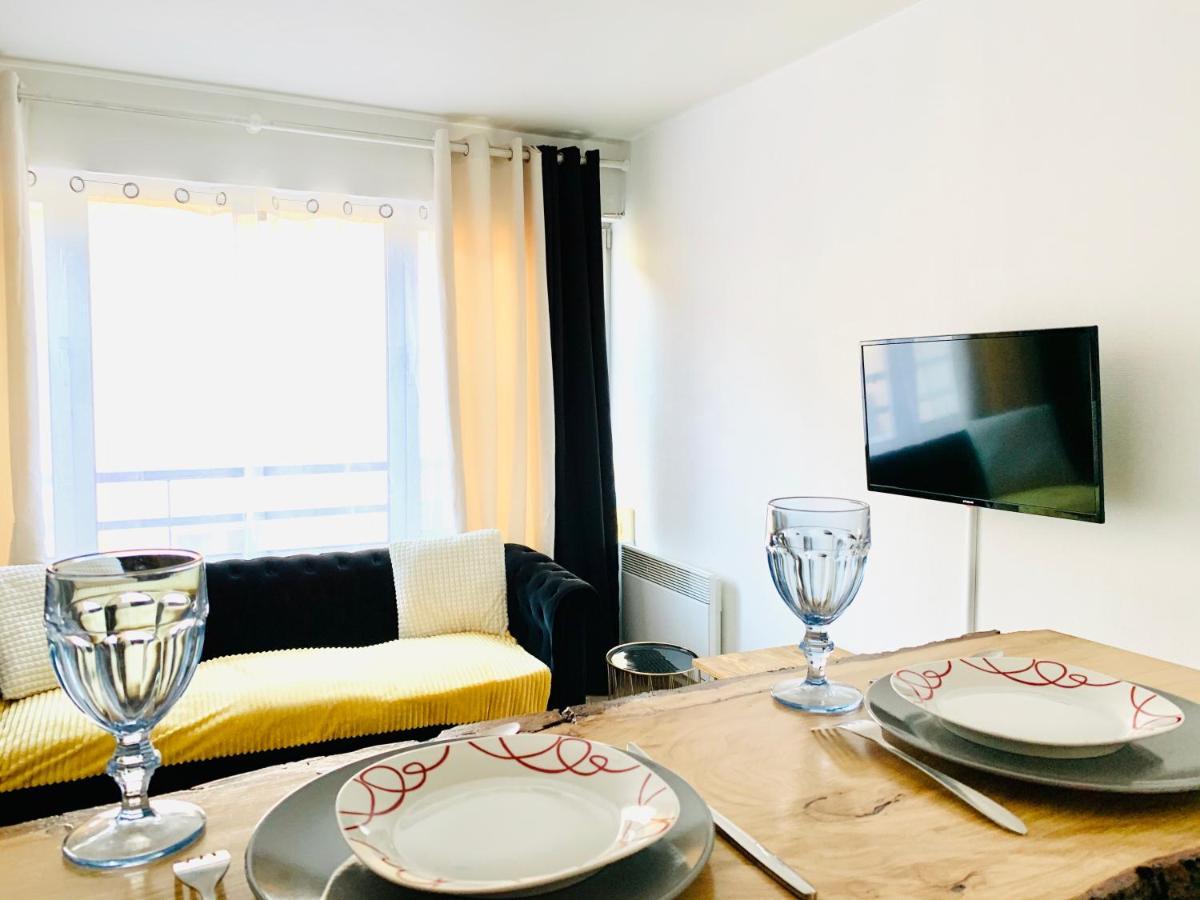 Appartement Cosy Tout Confort - Proche Gare & Centre Ле-Ман Екстер'єр фото
